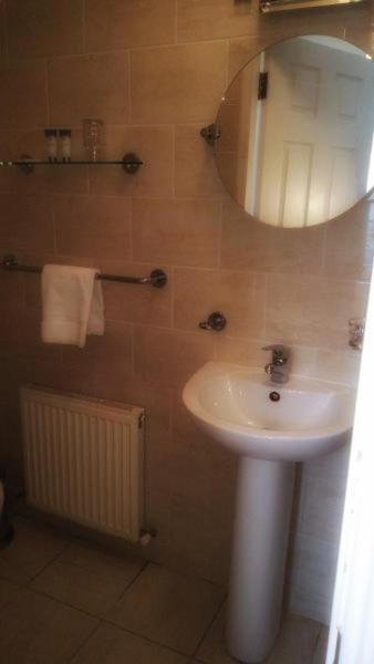 Prairie House - Boutique Townhouse Pensjonat Salthill Zewnętrze zdjęcie